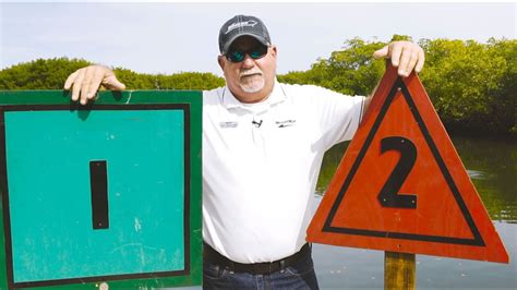 understanding boating channel markers